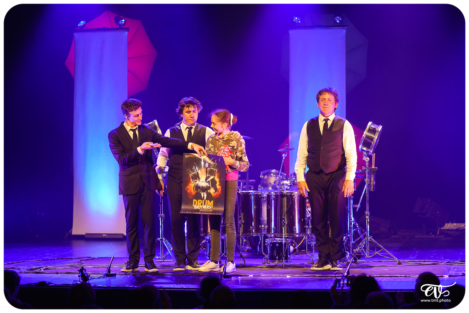 DRUM BROTHERS (LES FRÈRES COLLE)